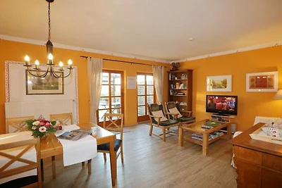Ferienwohnung in Hinte mit Schwimmbecken