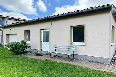 Przytulny bungalow w Pepelow blisko morza