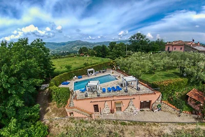 Grazioso Agriturismo a Pian di Scò con...