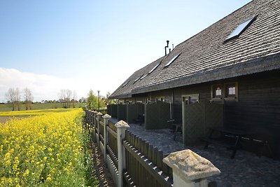 Gemütliches Cottage in Cisowo mit Garten