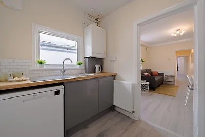 Helle 2-Zimmer-Wohnung in London