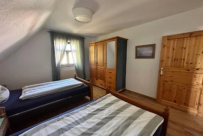 Ruim appartement in Dargun met zwembad