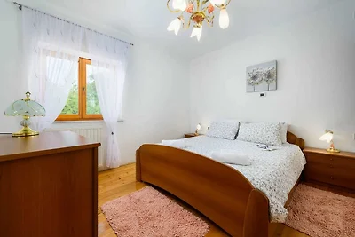 Squisito appartamento con piscina privata