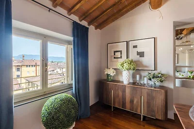 Penthouse in Lucca mit Stadtblick