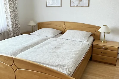 Wohnung mit 2 Zimmern in Lirstal
