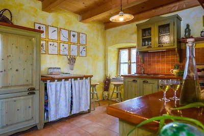 Villa in Rakalj mit Schwimmbecken