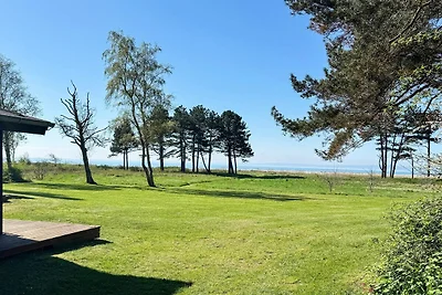 4 persone case ad Knebel