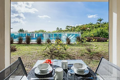 Ferienwohnung am Meer mit Pool