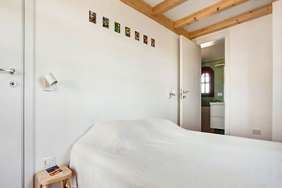 Besonderes Ferienhaus in Noto mit Terrasse im...