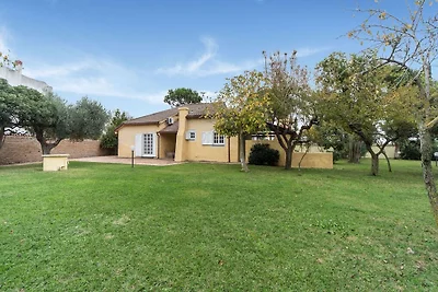 Bellissima casa vacanze ad Ardea con giardino