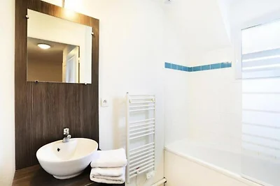 Casa ad Audierne con piscine riscaldate