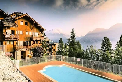 Wohnung in Puy Saint-Vincent mit Pool