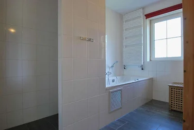 Deluxe-Strandvilla für 6 Gäste mit Sauna
