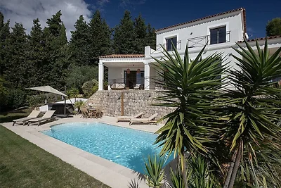 Ferienhaus in Vence mit Schwimmbecken