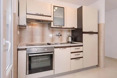 One Bedroom Apartment with Terrace 5