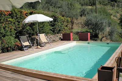 Bauernhaus in Cortona mit Swimmingpool