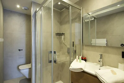 Appartamento nelle Alpi francesi con accesso ...