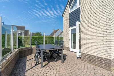 Charmante Villa in der Nähe von Meer und Wald