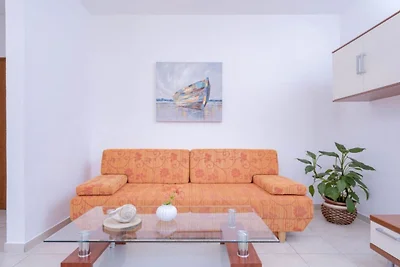 One Bedroom Luxury Apartment with Balcony and...
