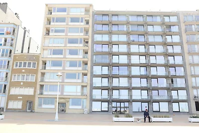 Wohnung in Nieuwpoort mit frontalem Meerblick
