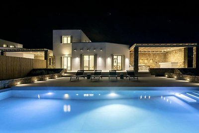 Makellose Villa mit Swimmingpool