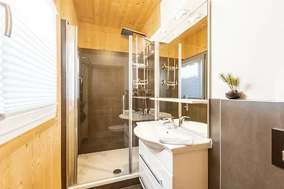 Geräumiges Chalet mit Whirlpool