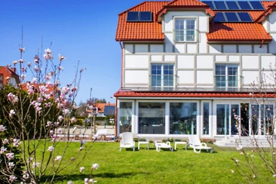 Große 4-Personen-Wohnung mit Terrasse