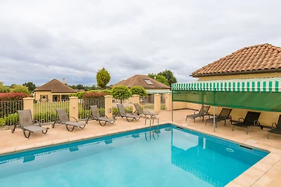 Piacevole casa vacanze con piscina privata
