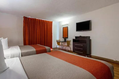 Saubere 2-Bett-Suite | Nichtraucherzimmer