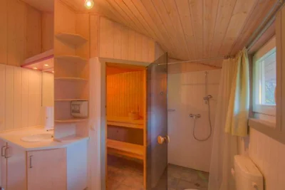 Ferienhaus am Granzower See mit Pool