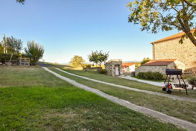 Incantevole casa vacanze vicino alla foresta