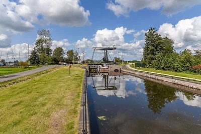 Chalet compatto per 4 persone in Frisia