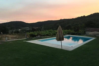 Ruim landhuis in Penafiel