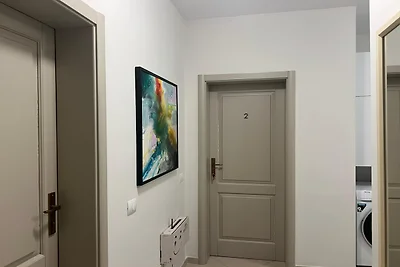 Appartamento vicino alla spiaggia di Plazhi...