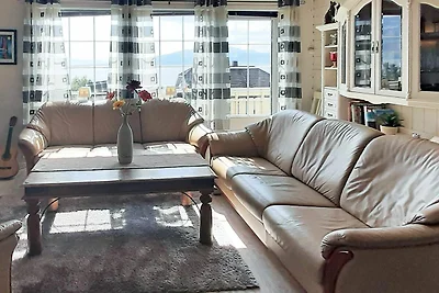 8 Personen Ferienhaus in SORTLAND-By Traum