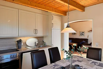 Ferienhaus mit viel Platz in Burhave