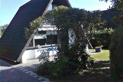 Przytulny domek wczasowy w Burhave