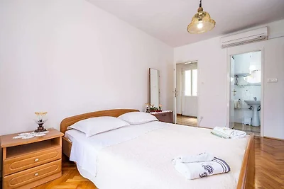 Apartments Zarac - One Bedroom Apartment with...