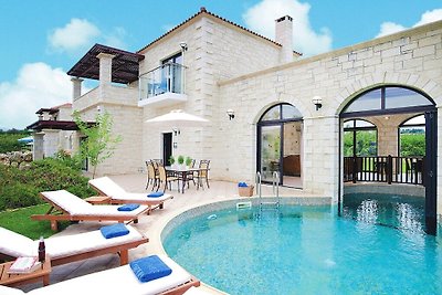 Villa in Platanias with a private indoor pool