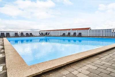Modernes Loft mit Meerblick