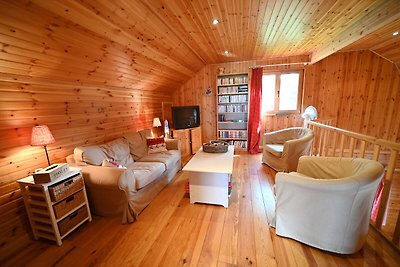 Gemütliches freistehendes Chalet mit Sauna in...