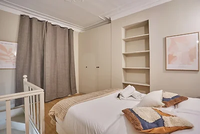 Charmante studio duplex Beaubourg Le Marais