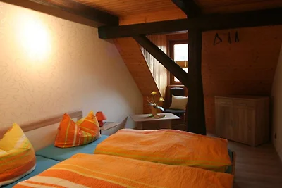 Pension Tröbs Vakantieappartement "Burgberg"