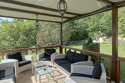Casa vacanza a Valtopina con giardino