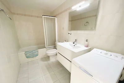 Appartamento con piscina e giardino...