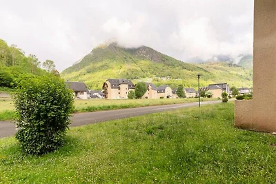 Appartamento a Saint-Lary vicino alla funivia