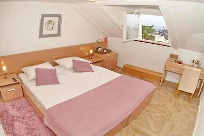Apartment & Rooms Ivušić - Double Room wi...