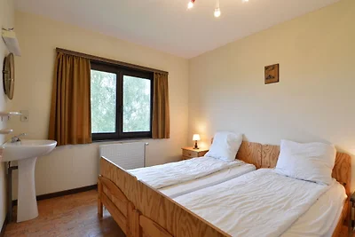 Charmantes Ferienhaus in Houffalize mit Sauna