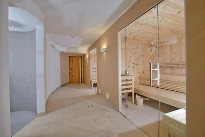 Helle Wohnung mit Garten für 8 Personen