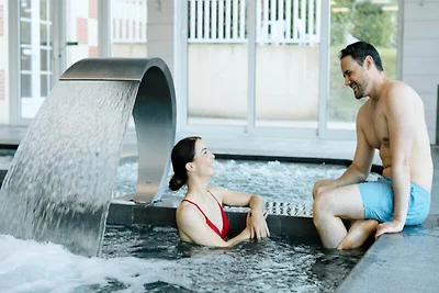 Wohnung in Bagnoles mit Wasserkomplex